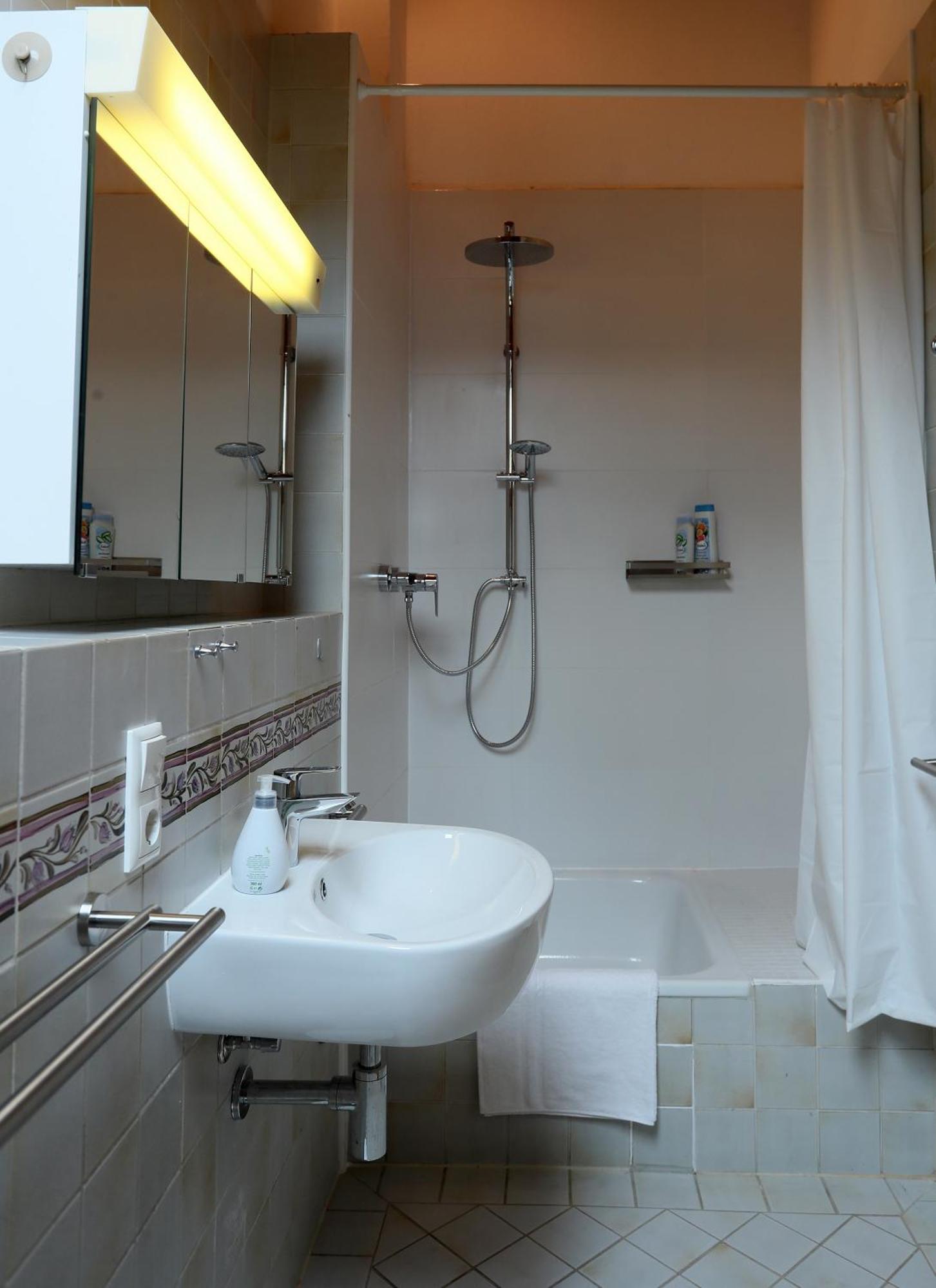Unique Luxury Villa 22 Min To Munich 290M2 Pool Sauna Gauting Exterior photo